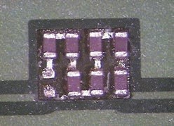 Obr. 3 Odstraněné SMD 01005